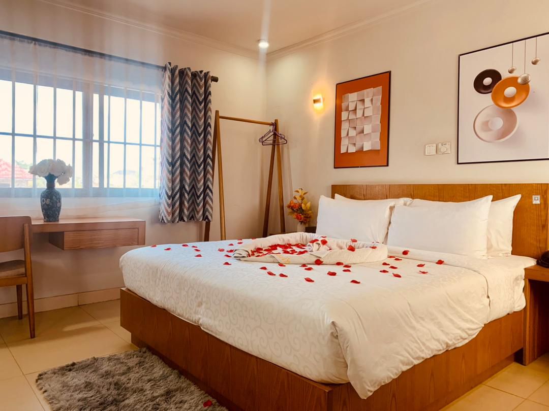 Hotels in Sakumono